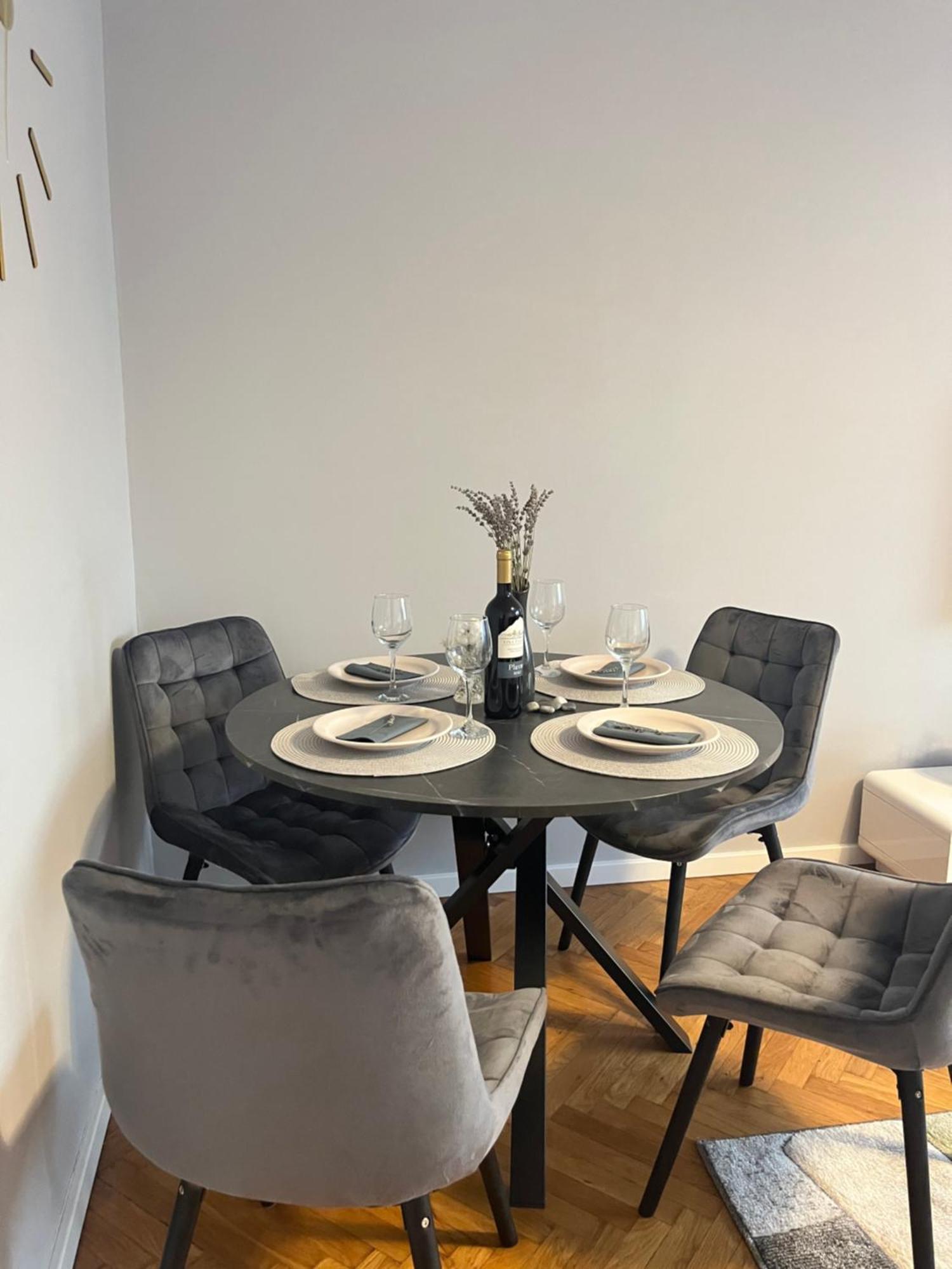 Apartman Loft 72 슬라본스키브로드 외부 사진