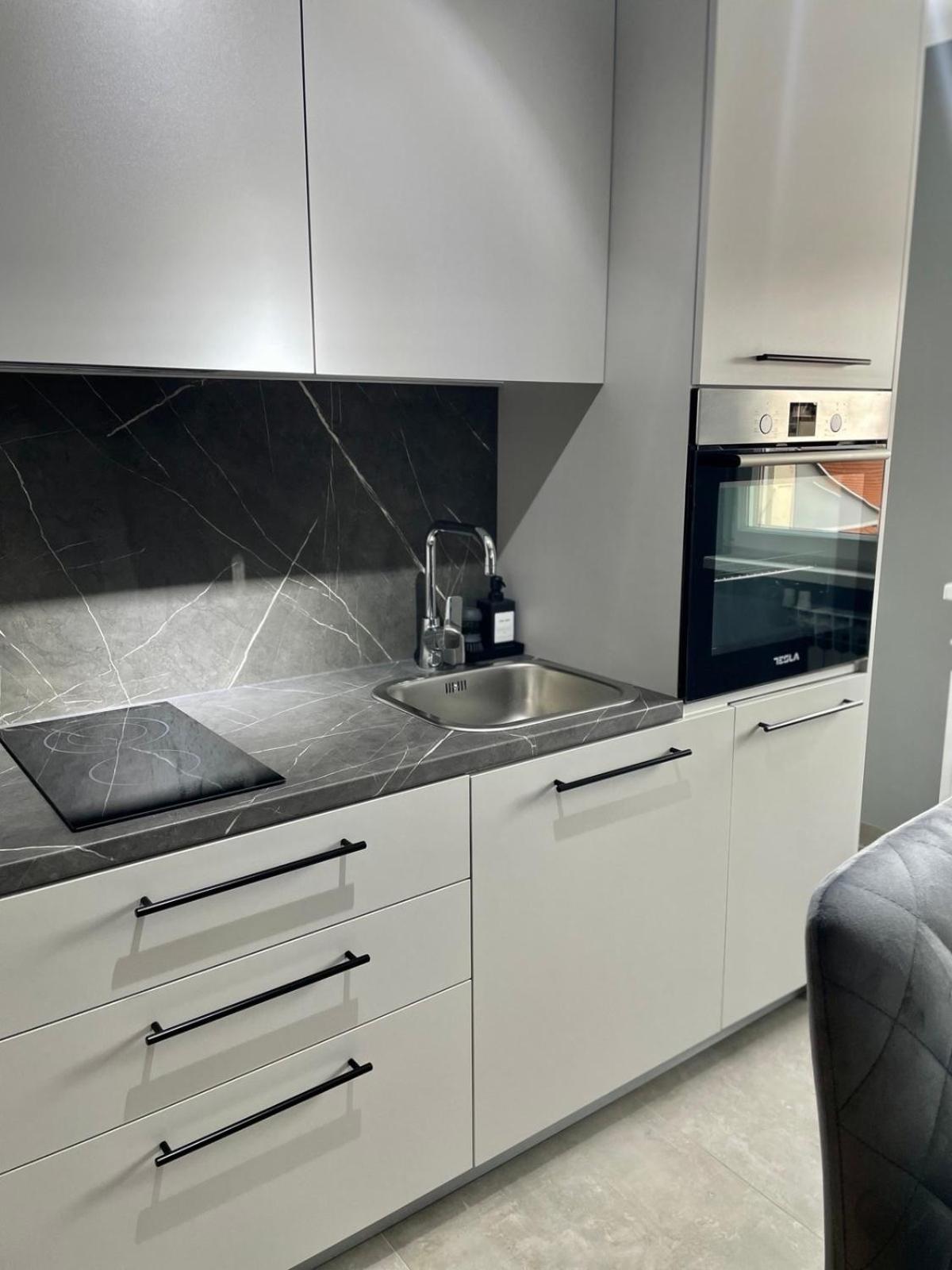 Apartman Loft 72 슬라본스키브로드 외부 사진